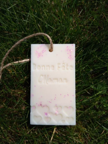 Suspension parfumée « Bonne fête Maman »